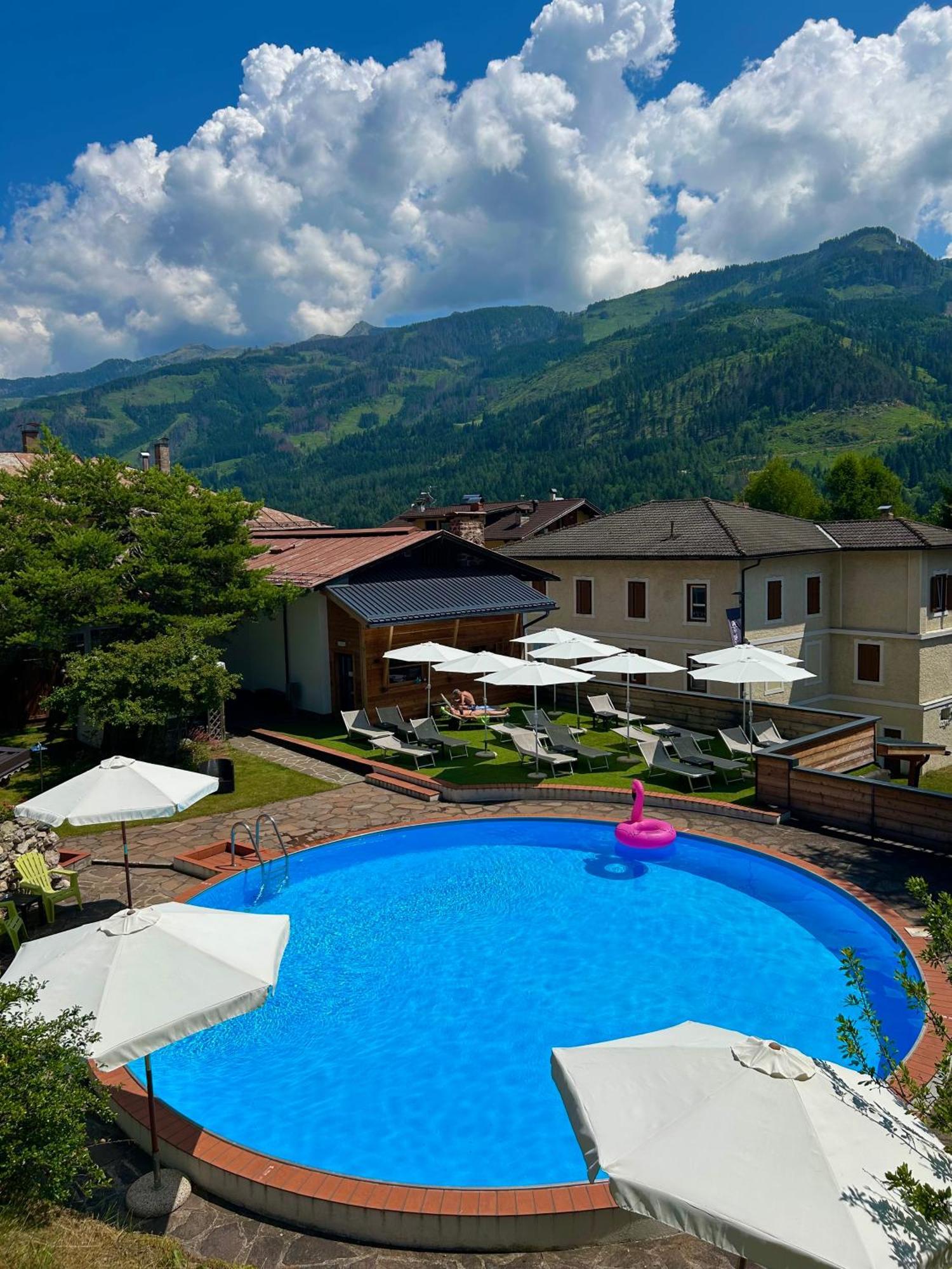 Hotel Rio Bianco Panchià Esterno foto